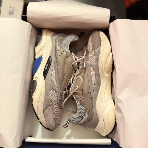 Dior white and blue Sneakers Modern Low-Top Design - Picture 7 of 8